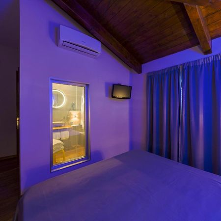 Hotel Vogue ลิโกลา ภายนอก รูปภาพ