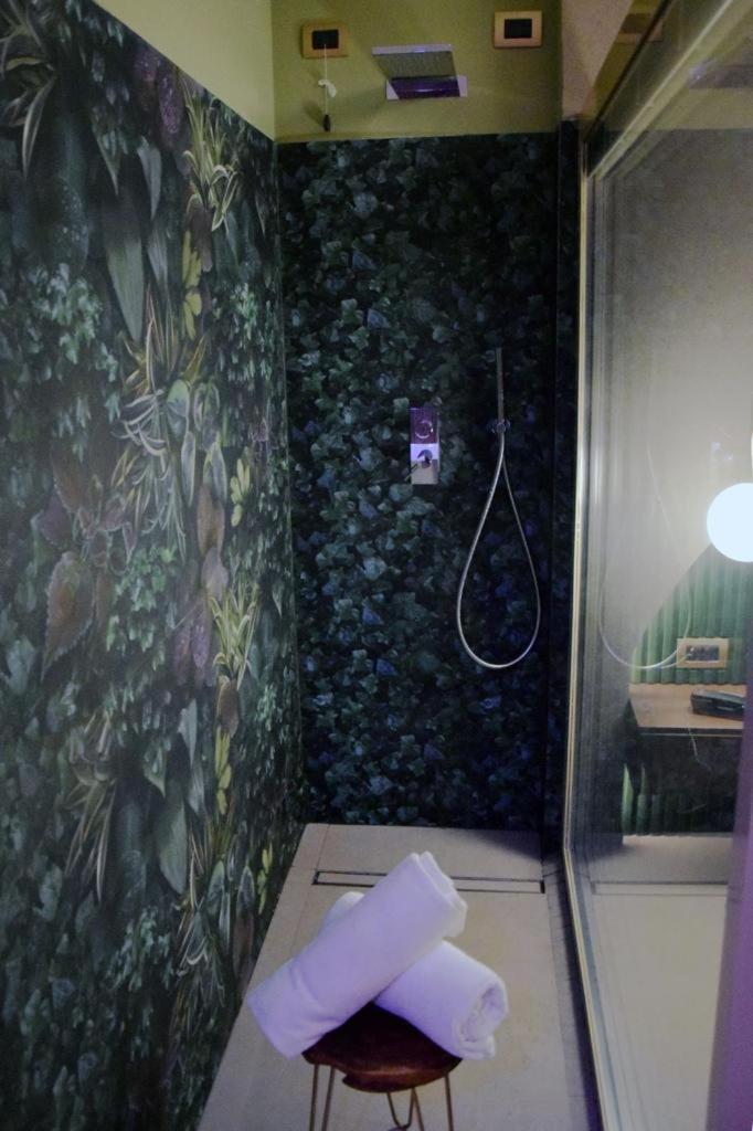Hotel Vogue ลิโกลา ภายนอก รูปภาพ